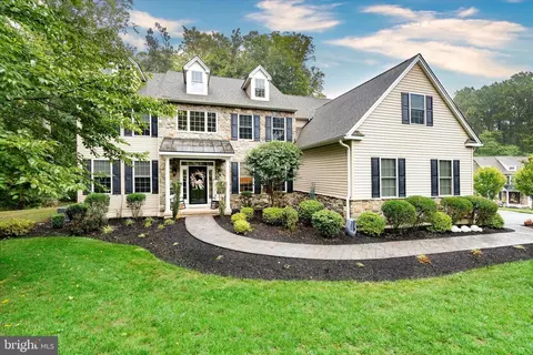 223 Kirk Rd, Garnet Valley, PA 19060