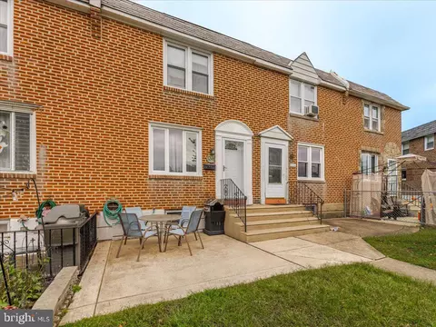 5248 Gramercy Dr, Clifton Heights, PA 19018
