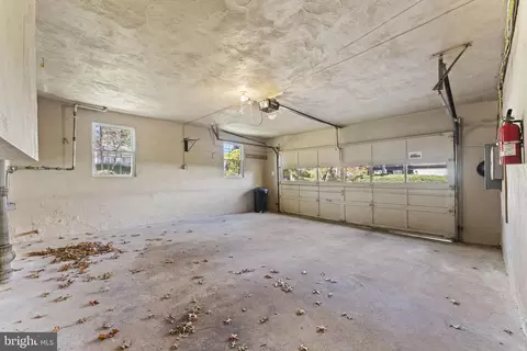 411 Saint Davids Ave, Wayne, PA 19087 photo 31