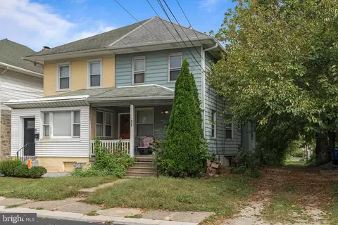315 S Penn St, Clifton Heights, PA 19018