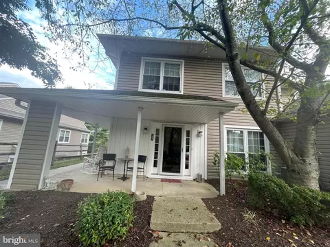 288 Stanton Ct #288, Glen Mills, PA 19342