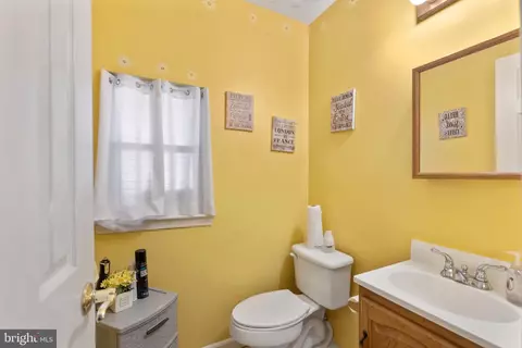 Bath - 1727 Mill Rd, Boothwyn, PA 19061 photo 2 of 2