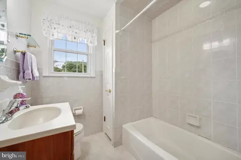 Bath - 443 Maddock Rd, Springfield, PA 19064 photo 1 of 2