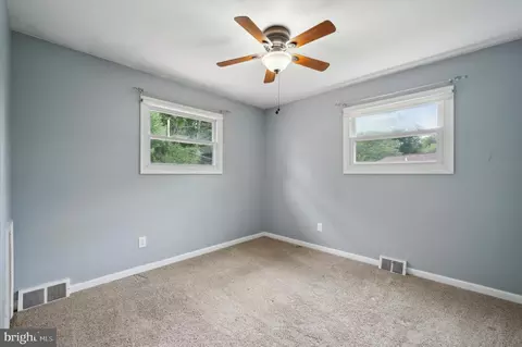 2207 Broomall St, Ogden, PA 19061 photo 18