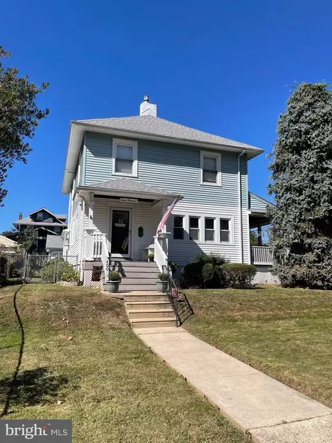 400 Sharp Ave, Glenolden, PA 19036