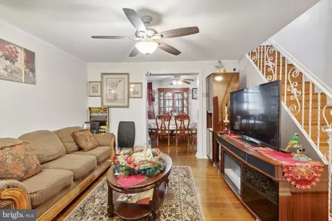 6920 Clinton Rd, Upper Darby, PA 19082 photo 4