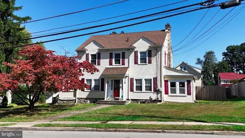 619 Edmonds Ave, Drexel Hill, PA 19026