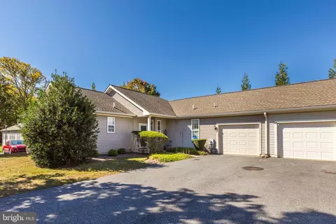 14 Hunters Way, Glen Mills, PA 19342