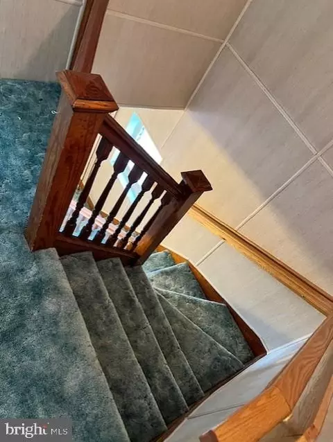 Entry Way - 31 Spruce St, Marcus Hook, PA 19061 photo 7 of 7