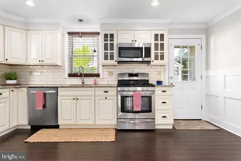 408 Eagle Rd, Havertown, PA 19083 photo 10