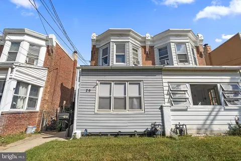 29 Cherry St, Darby, PA 19023