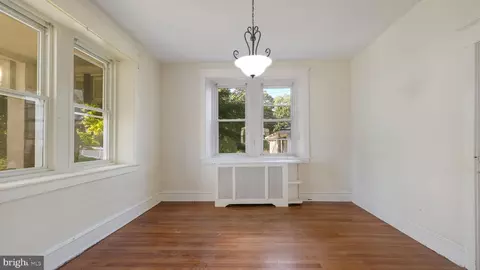 307 W Wayne Ave, Wayne, PA 19087 photo 9