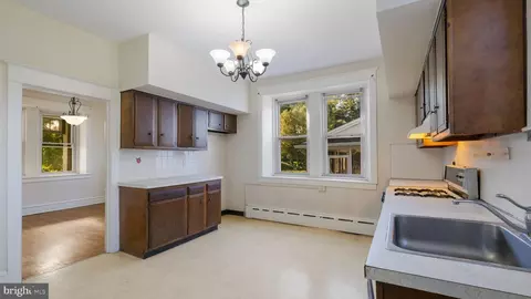307 W Wayne Ave, Wayne, PA 19087 photo 12