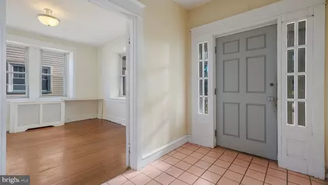 307 W Wayne Ave, Wayne, PA 19087 photo 6