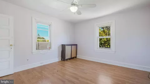 307 W Wayne Ave, Wayne, PA 19087 photo 17