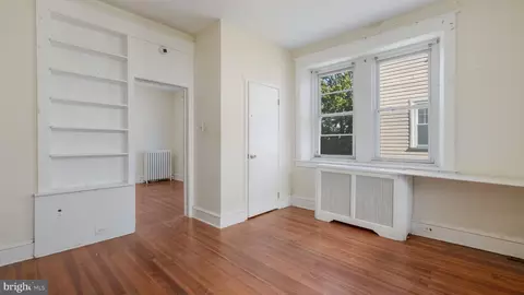 307 W Wayne Ave, Wayne, PA 19087 photo 8