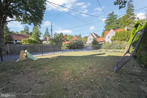 10 Windsor Cir, Springfield, PA 19064 photo 12
