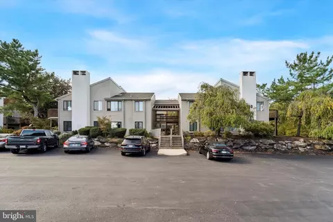 410 Pritchard Pl, Newtown Square, PA 19073