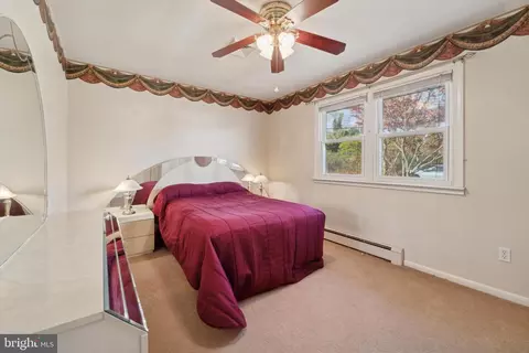 Bedroom - 205 Beech St, Boothwyn, PA 19061 photo 6 of 9
