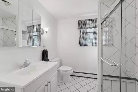 Bath - 205 Beech St, Boothwyn, PA 19061 photo 1 of 1