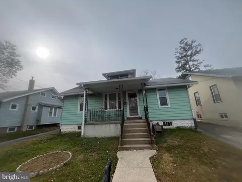 Undisclosed, Holmes, PA 19043
