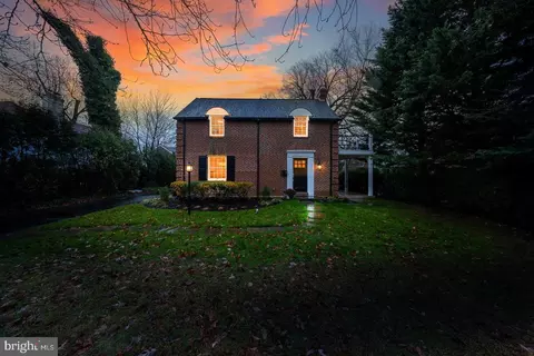 11 Barleycone Ln, Bryn Mawr, PA 19010
