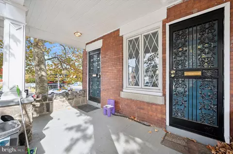 1127 Kerlin St, Chester, PA 19013