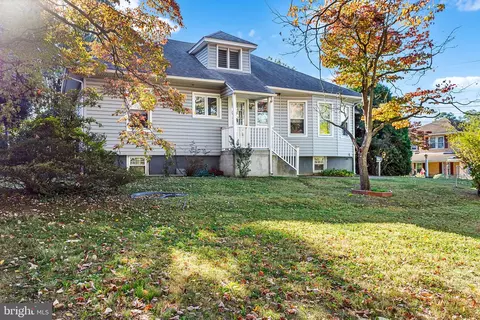 204 Water St, Ridley Park, PA 19078