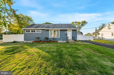 38 Trimble Blvd, Brookhaven, PA 19015 photo 1