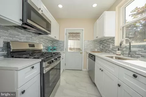 714 Bullock Ave, Lansdowne, PA 19050