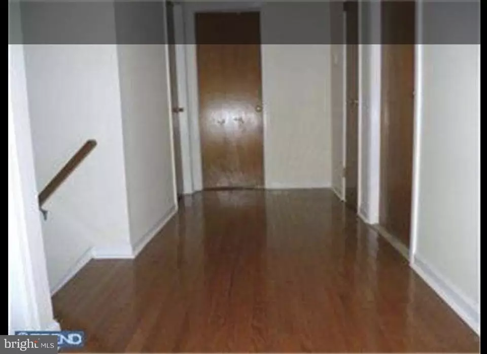 Entry Way - 454 Brookfield Rd, Drexel Hill, PA 19026 photo 3 of 3