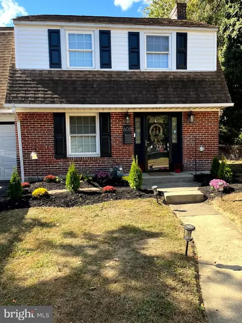 608 Montana Ave, Aldan, PA 19018