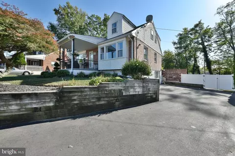 Exterior - 314 Ogden Pl, Springfield, PA 19064 photo 4 of 17