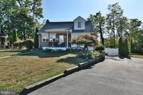 Exterior - 314 Ogden Pl, Springfield, PA 19064 photo 3 of 17