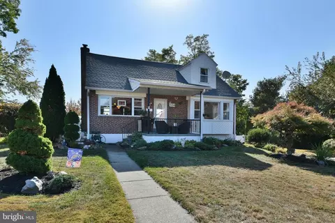 Exterior - 314 Ogden Pl, Springfield, PA 19064 photo 2 of 17