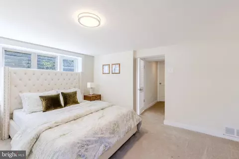 Bedroom - 1084 Flora Ln, Boothwyn, PA 19061 photo 6 of 6