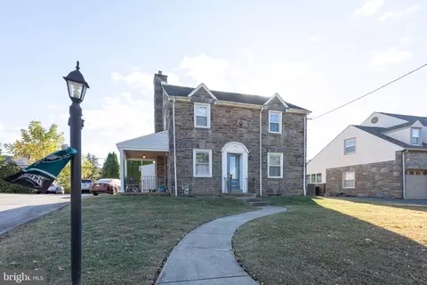 352 Lynbrooke Rd, Springfield, PA 19064