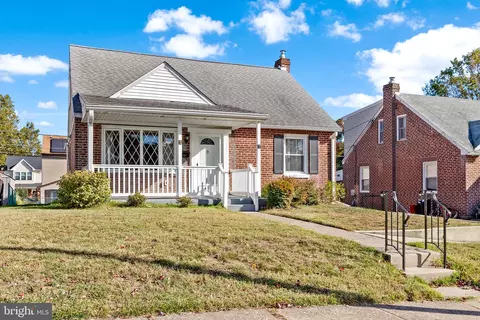 421 Lawrence Rd, Havertown, PA 19083