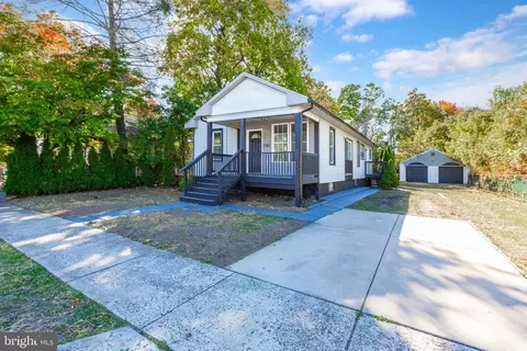 2382 Booker Ave, Aston, PA 19014