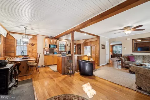 237 E Springfield Rd, Springfield, PA 19064 photo 6