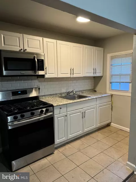 7128 Radbourne Rd, Upper Darby, PA 19082 photo 25
