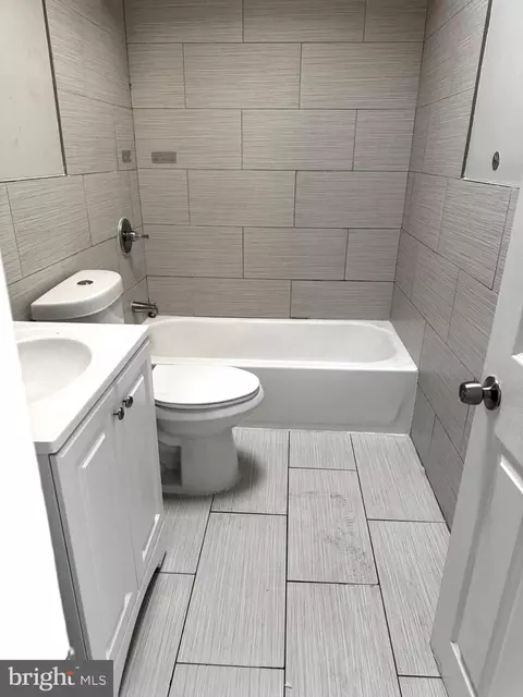 7128 Radbourne Rd, Upper Darby, PA 19082 photo 8