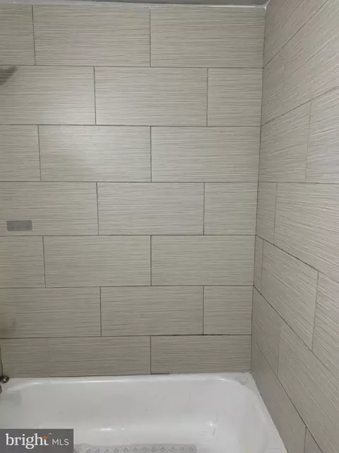 7128 Radbourne Rd, Upper Darby, PA 19082 photo 12
