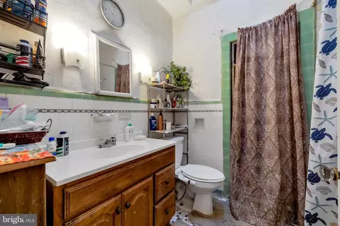 258 Wembly Rd, Upper Darby, PA 19082 photo 18