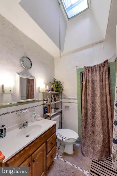 258 Wembly Rd, Upper Darby, PA 19082 photo 19