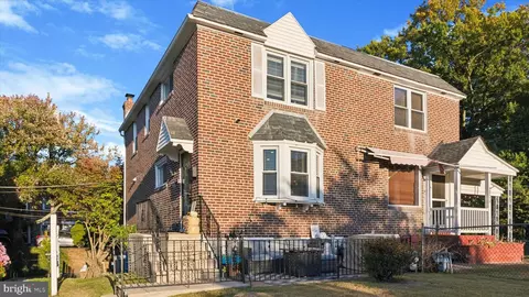 803 Gainsboro Rd, Drexel Hill, PA 19026