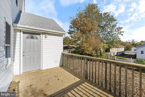 Exterior - 1333 Plum St, Boothwyn, PA 19061 photo 4 of 5