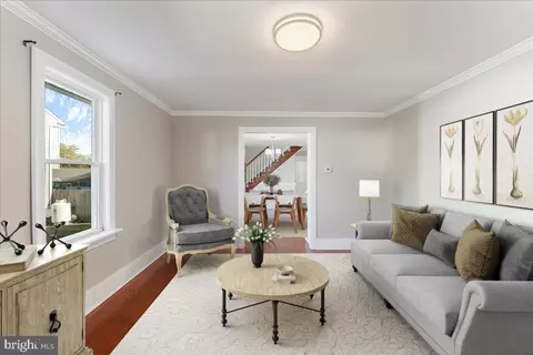 Living - 1333 Plum St, Boothwyn, PA 19061 photo 1 of 2