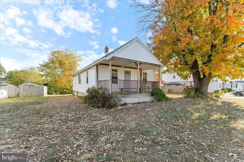 1333 Plum St, Boothwyn, PA 19061