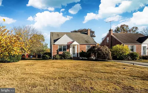 26 Mary Jane Ln, Newtown Square, PA 19073
